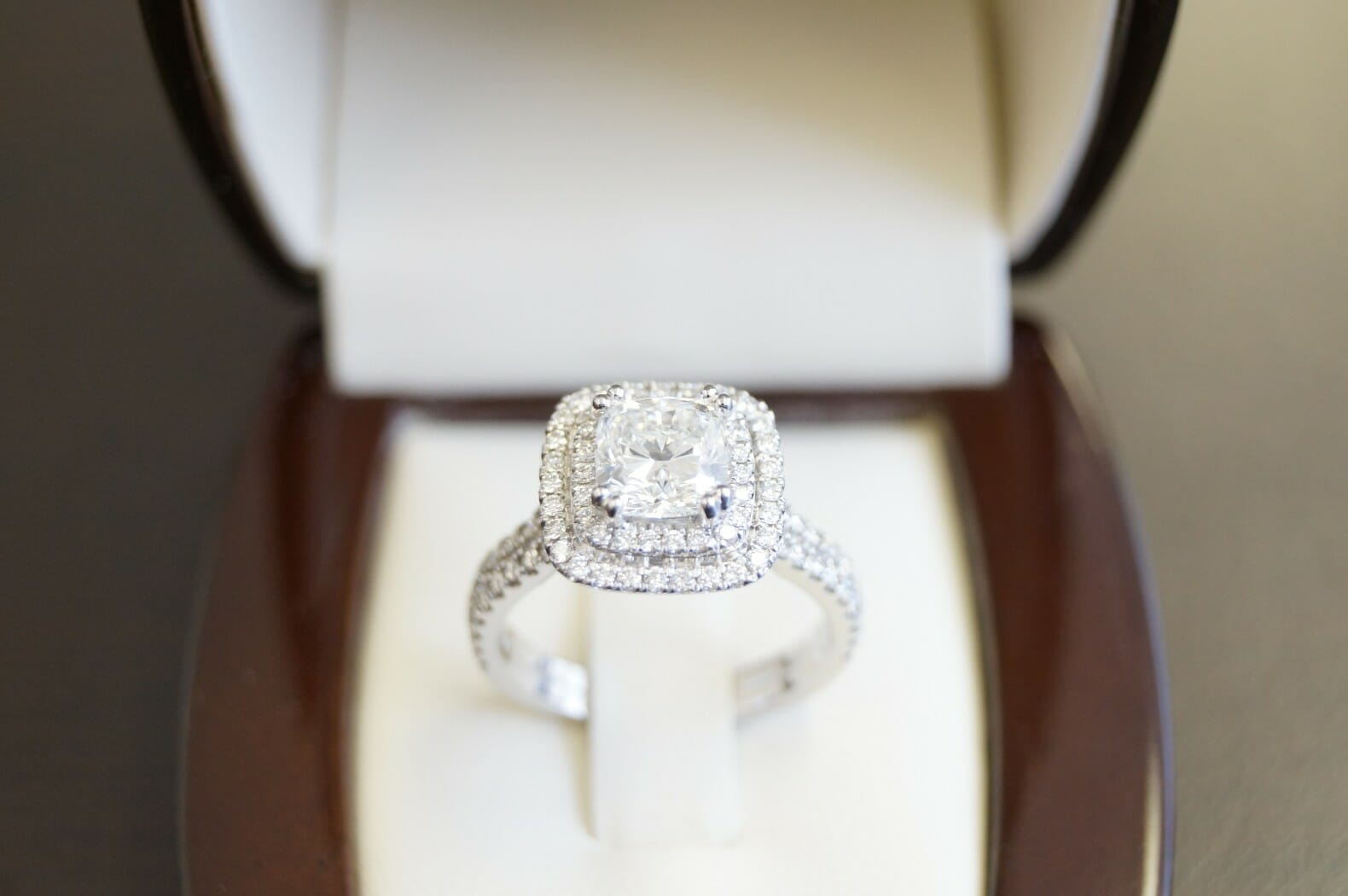 Picture of Here’s everything you should know before buying a diamond ring